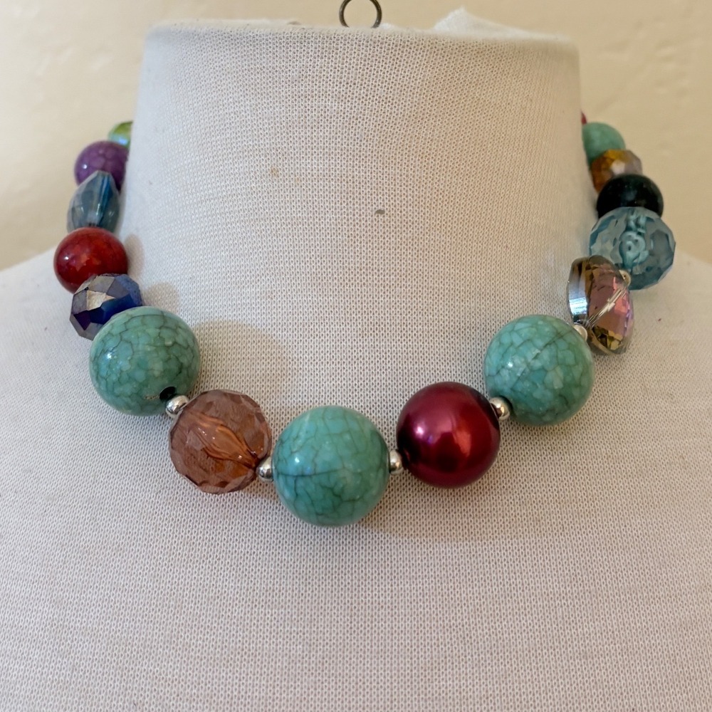 Multicolor Chunky Bead Statement Necklace Silver Tone Adjustable J787